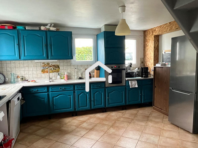 Maison - 104 m² - 6 pièces