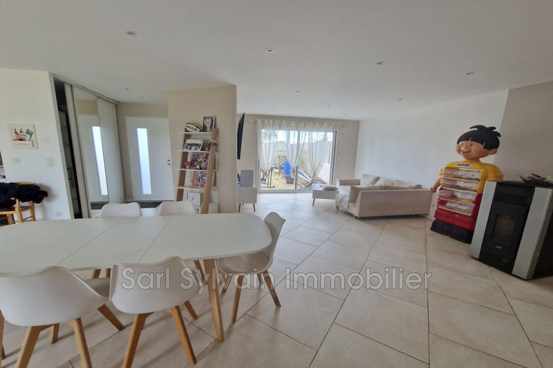 Maison contemporaine - 160 m² - 6 pièces