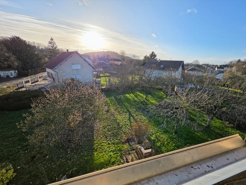 Maison - 198 m² - 8 pièces