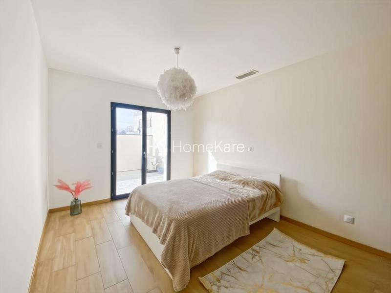 Maison - 174 m² - 5 pièces