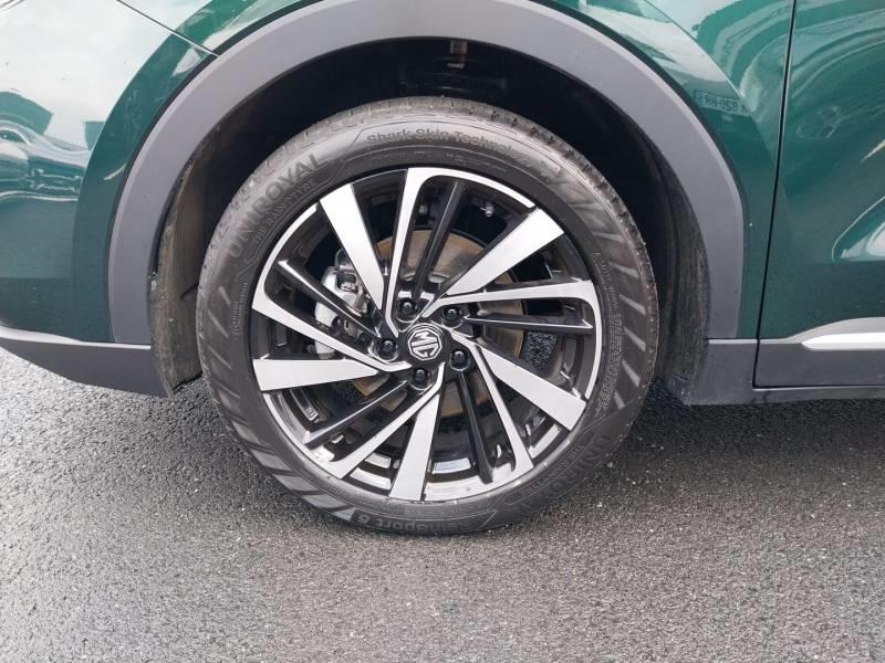 Mg Zs 1.5 l Hybrid+ 197 ch Luxury