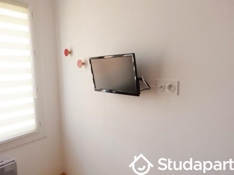 Chambre - 9 m² - 1 pièce