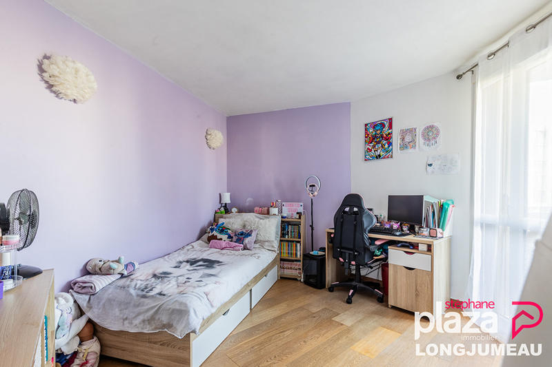 Appartement - 77 m² - 4 pièces