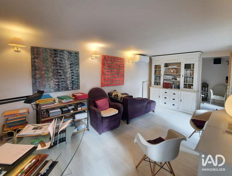 Maison - 235 m² - 4 pièces