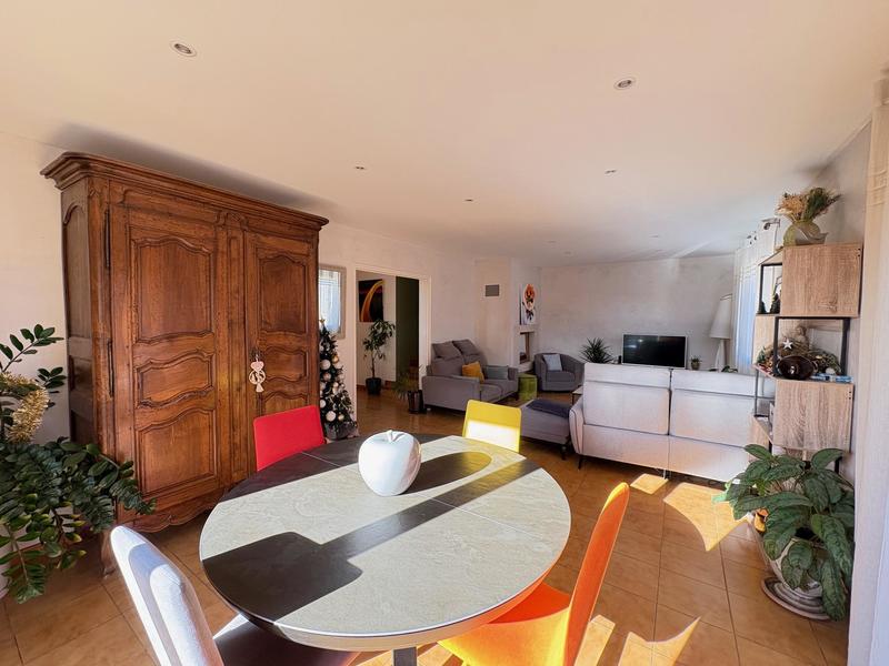 Maison - 148 m² - 5 pièces