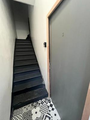 Immeuble - 90 m² - 5 pièces