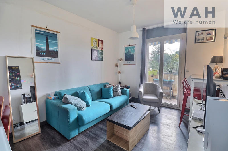 Appartement - 94 m² - 5 pièces