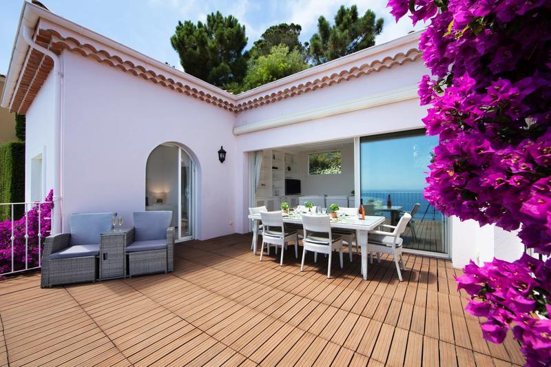 Villa - 231 m² - 6 pièces