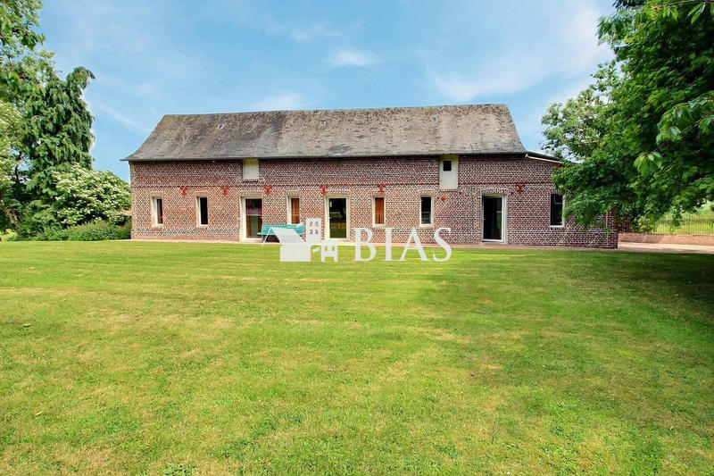 Maison - 182 m² - 8 pièces