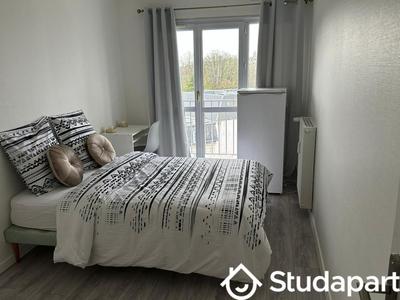 Chambre - 12 m² - 1 pièce