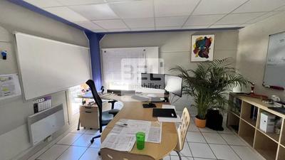 Bureau - 344 m² - 15 pièces