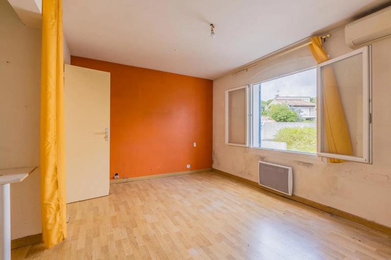 Villa - 240 m² - 8 pièces