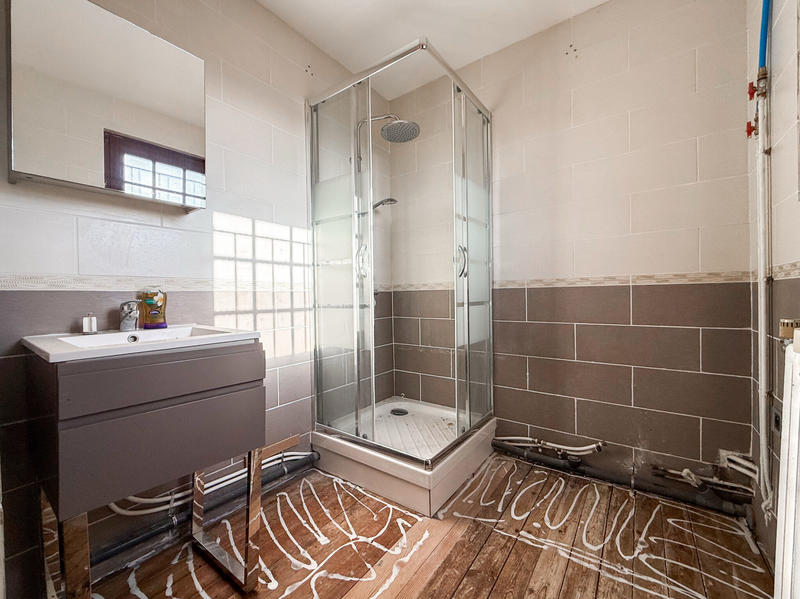 Maison - 166 m² - 6 pièces