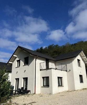 Maison - 198 m² - 5 pièces