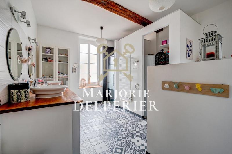 Maison - 150 m² - 4 pièces