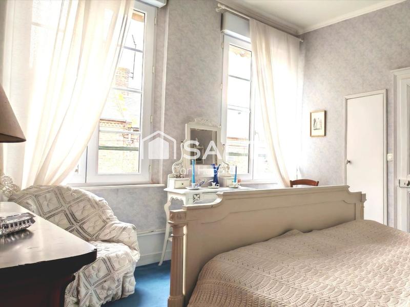 Maison de maîtres - 169 m² - 10 pièces