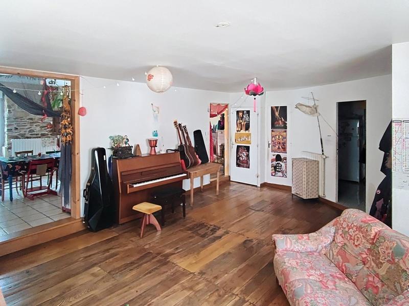 Maison - 190 m² - 9 pièces