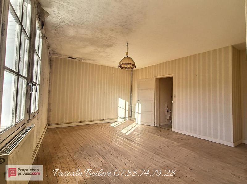 Maison - 224 m² - 8 pièces