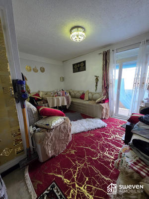 Appartement - 65 m² - 5 pièces