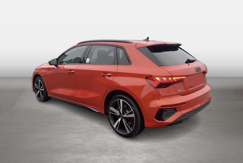 Audi A3 sportback 45 TFSIe s-Line 245 Hybride Rechargeable / Attache Remorque Matrix Led Camera 360° Sieges Elec à Memoire Regulateur Adaptatif