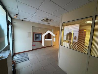 Local commercial - 66 m²