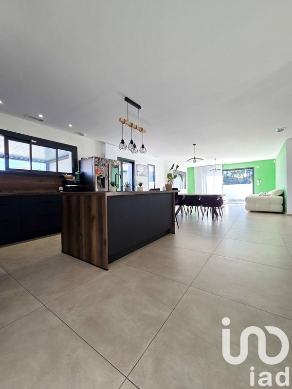 Maison de maîtres - 228 m² - 7 pièces