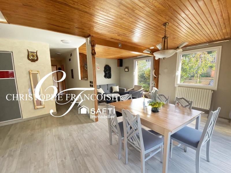 Maison - 134 m² - 6 pièces