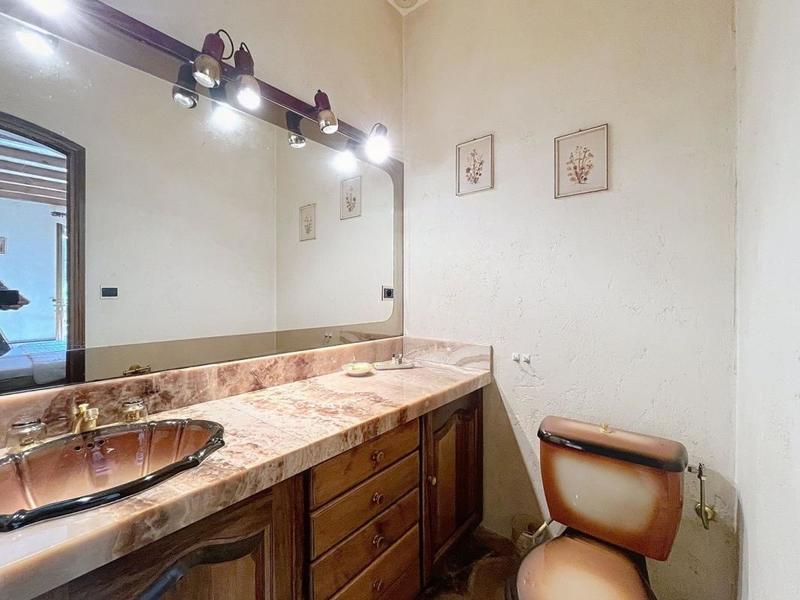 Maison - 362 m² - 5 pièces