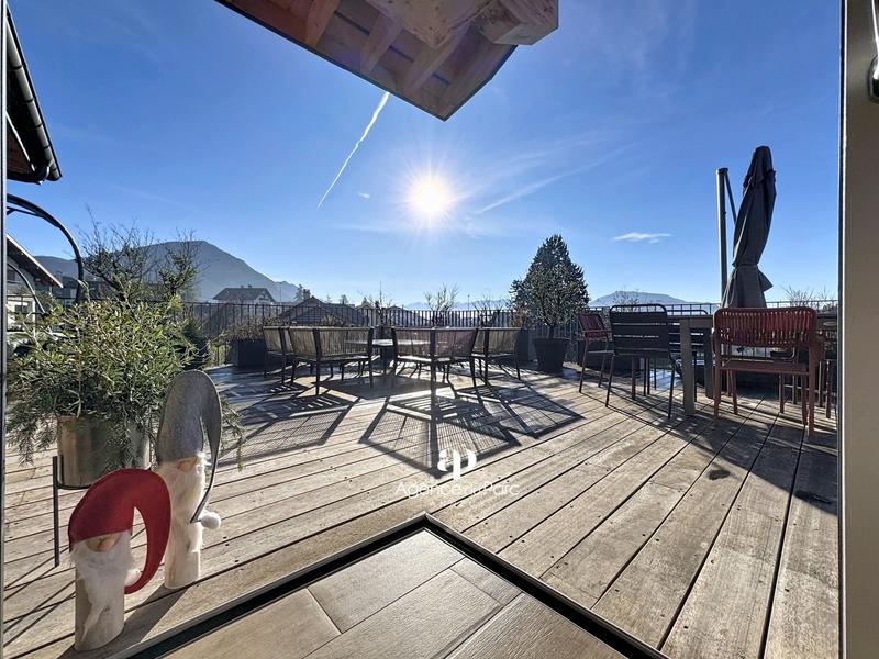 Maison - 178 m² - 6 pièces