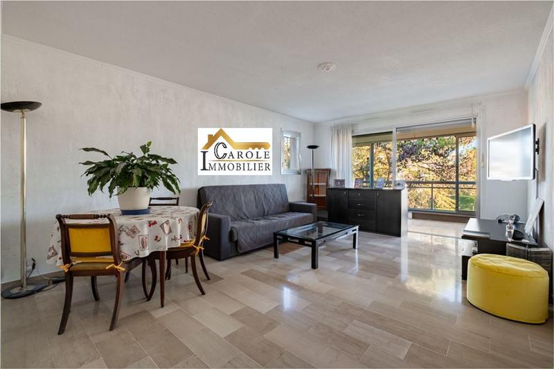 Appartement - 72 m² - 3 pièces