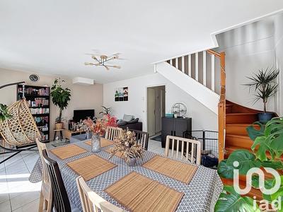 Maison - 80 m² - 5 pièces