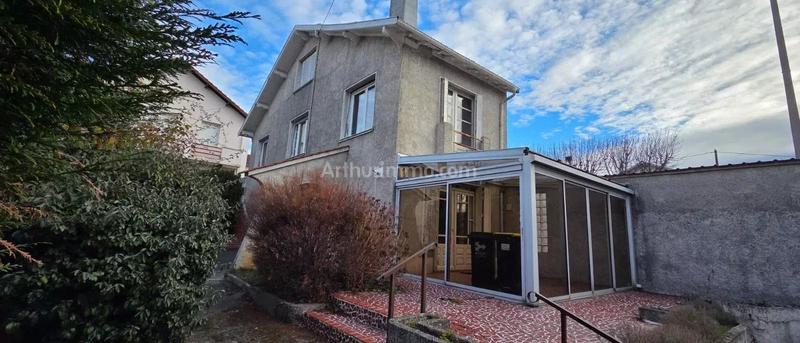 Maison - 104 m² - 4 pièces