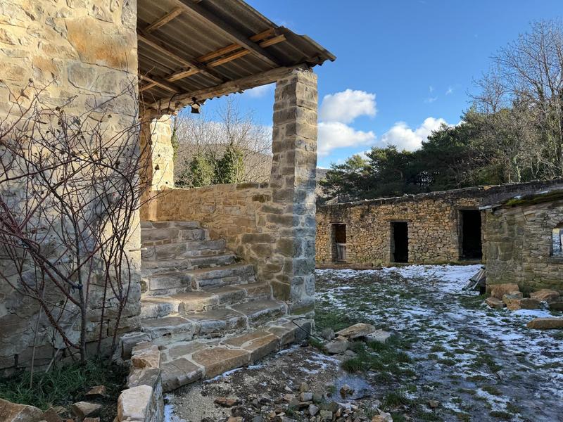 Maison - 246 m² - 8 pièces