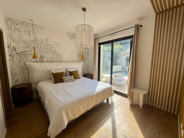 Maison - 138 m² - 6 pièces