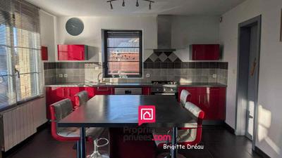 Maison - 144 m² - 5 pièces