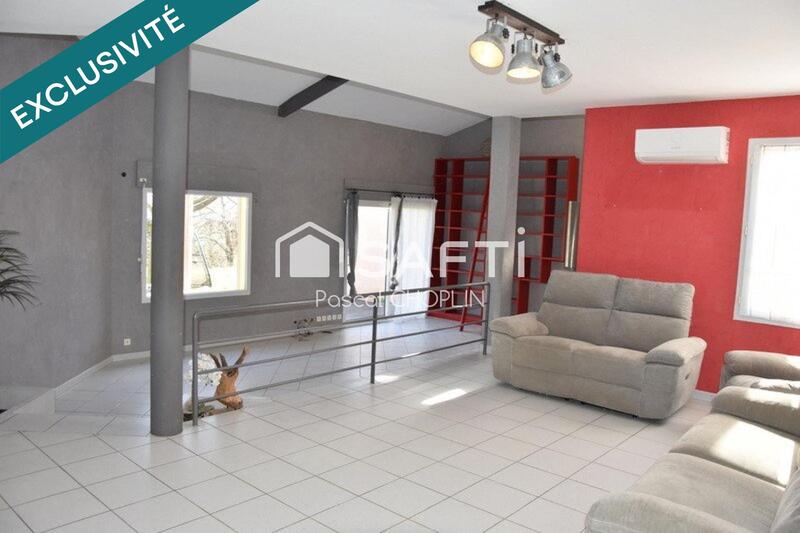 Maison - 274 m² - 11 pièces