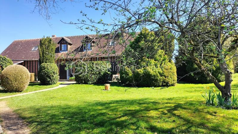 Maison en pierre - 161 m² - 9 pièces