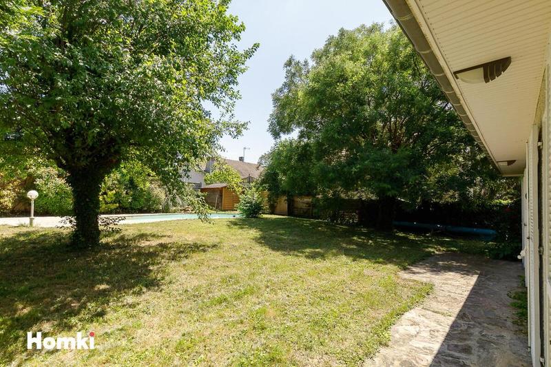 Maison - 140 m² - 6 pièces