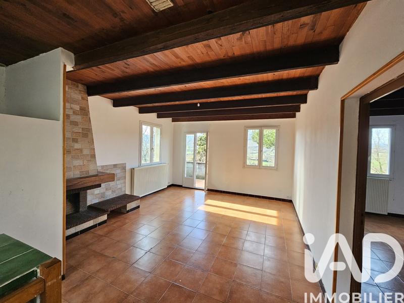 Maison - 83 m² - 4 pièces
