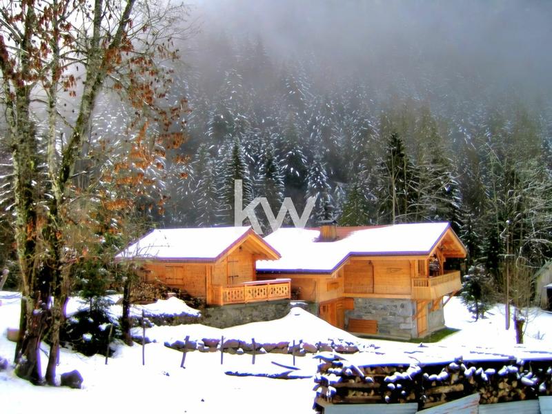 Châlet - 132 m² - 6 pièces