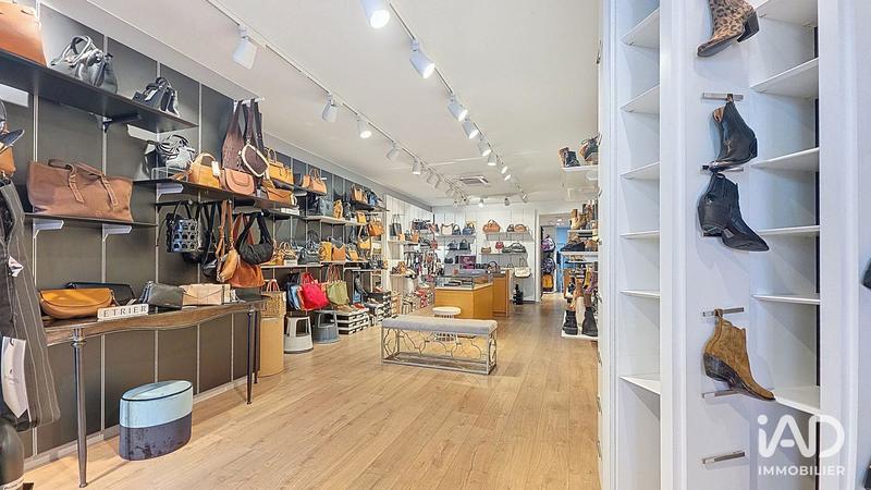 Local commercial - 135 m²