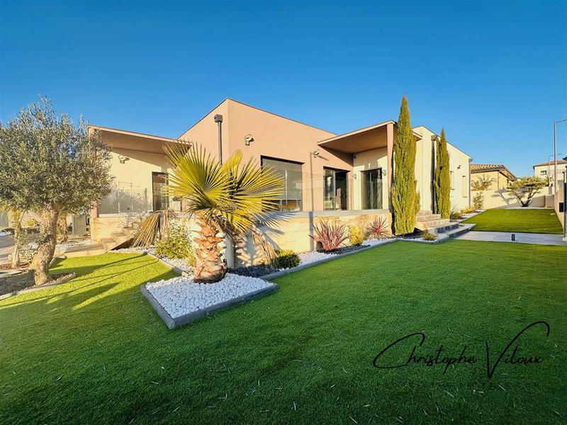 Villa - 145 m² - 6 pièces