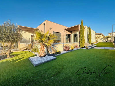 Villa - 145 m² - 6 pièces