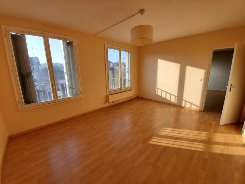 Bureau - 46 m² - 2 pièces