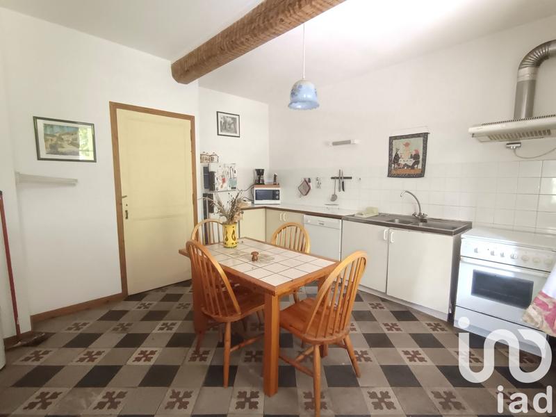 Maison - 340 m² - 9 pièces