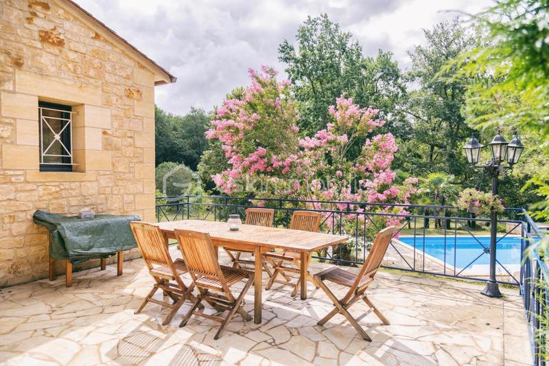 Maison - 178 m² - 6 pièces