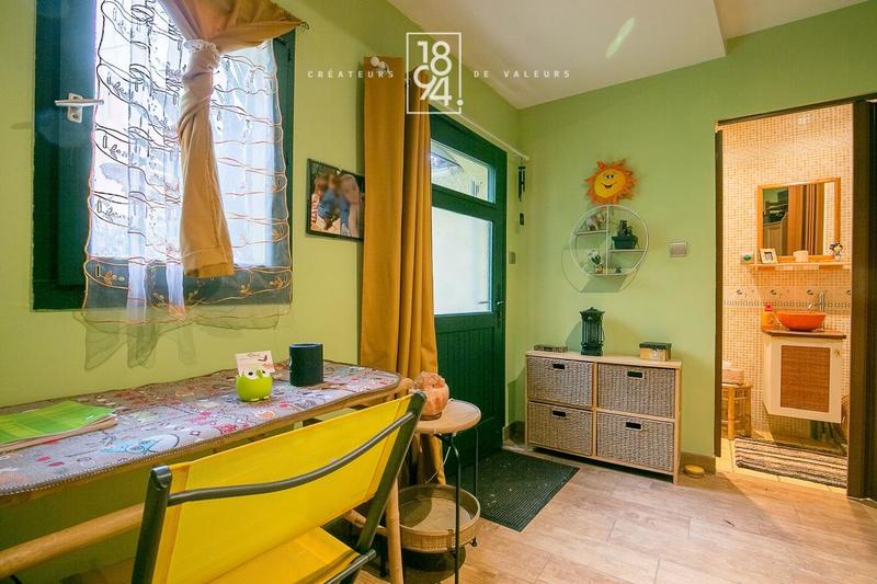 Appartement - 90 m² - 3 pièces