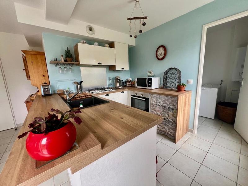 Maison - 93 m² - 5 pièces