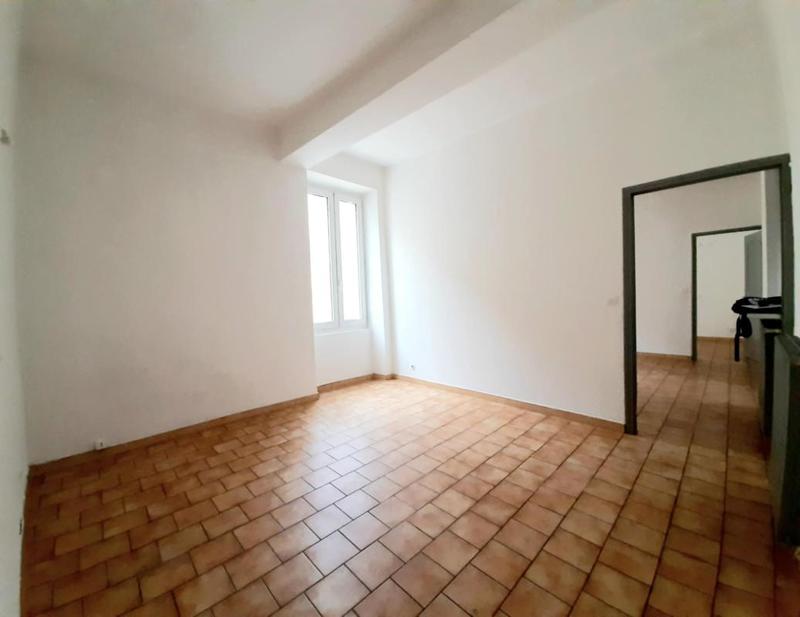Appartement - 61 m² - 2 pièces