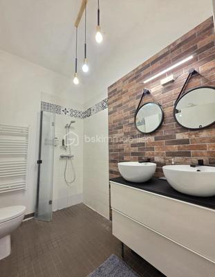 Maison - 100 m² - 5 pièces